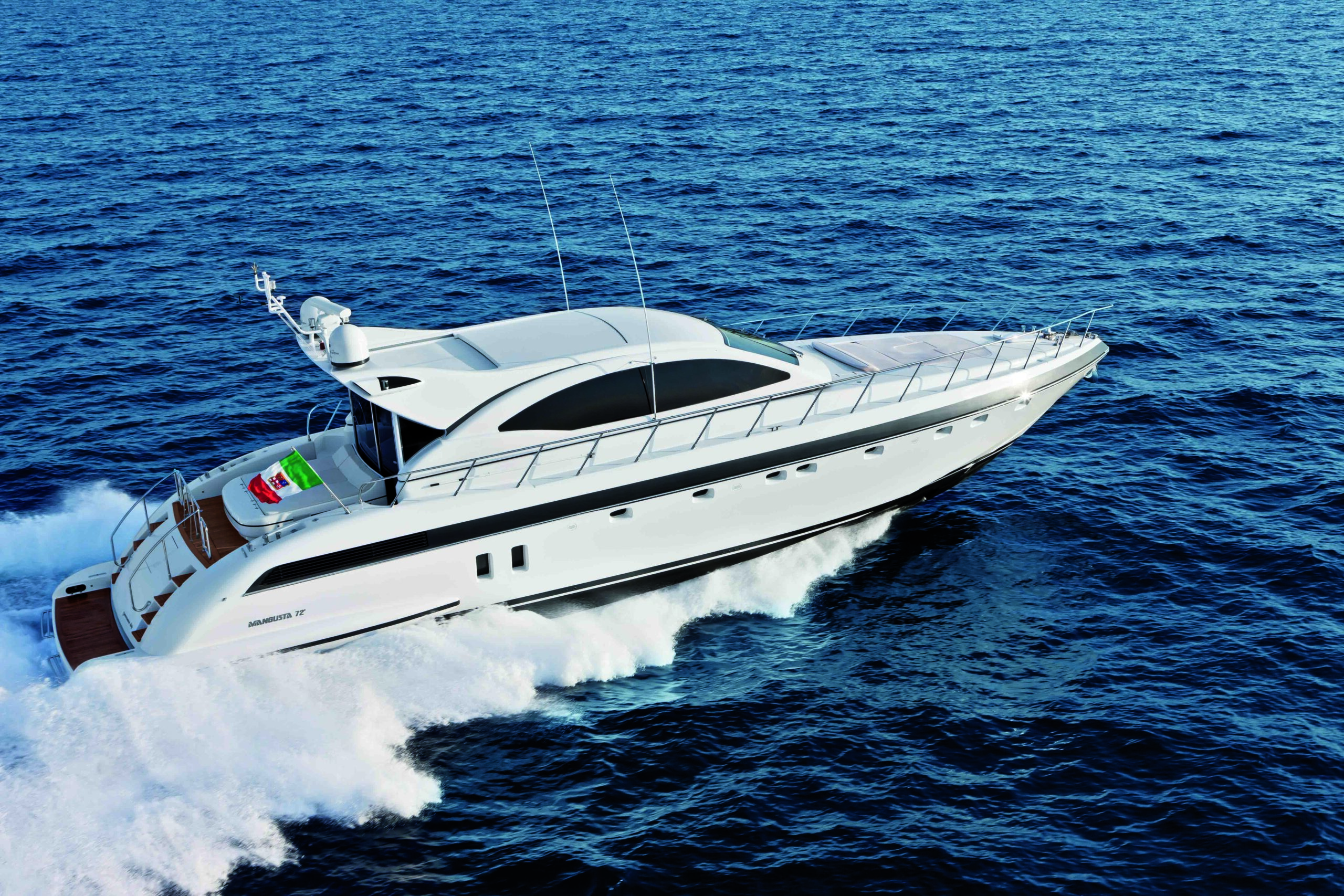 Mangusta 72 (12)_1